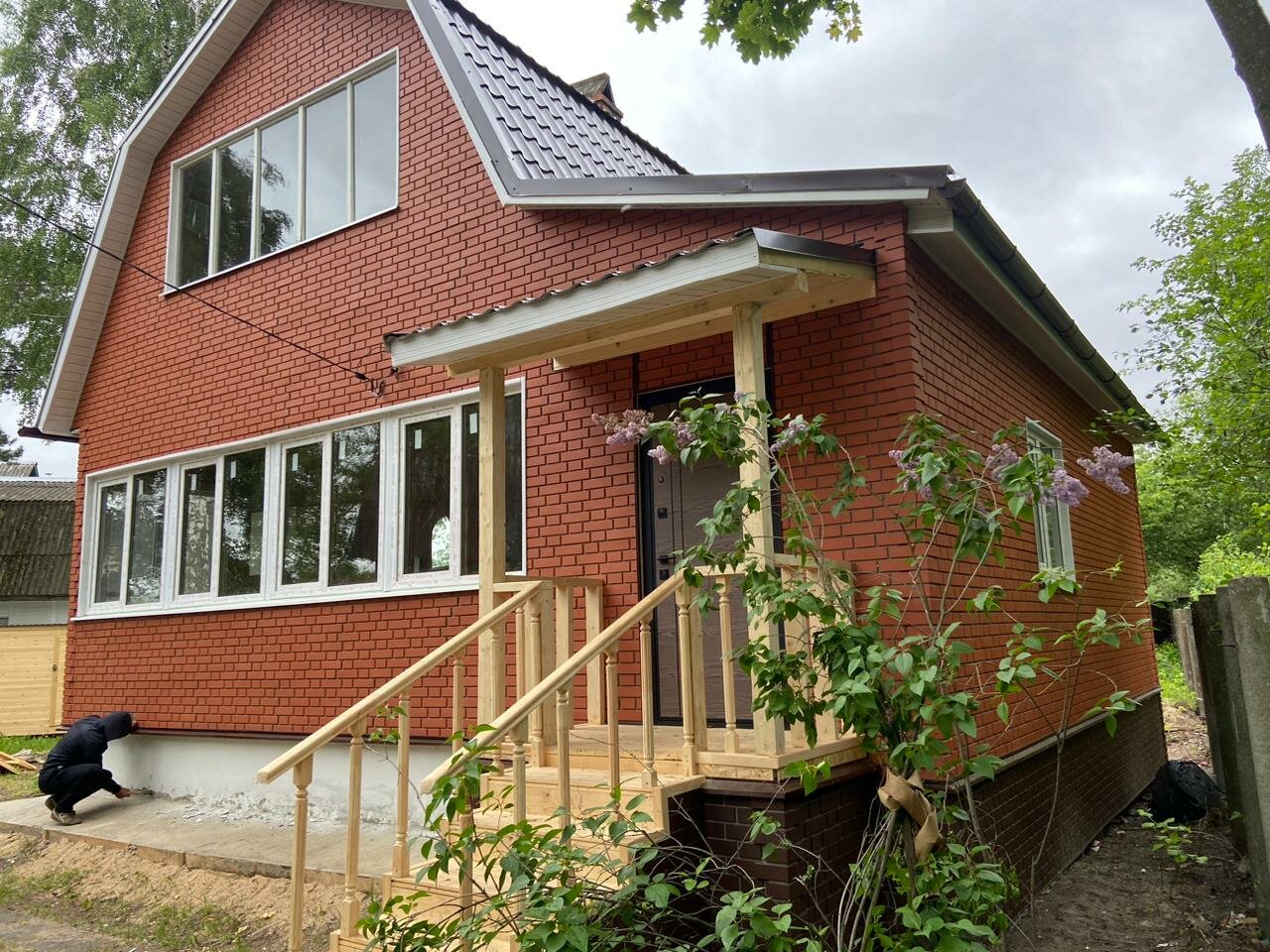 Монтаж фасада из фасадных панелей