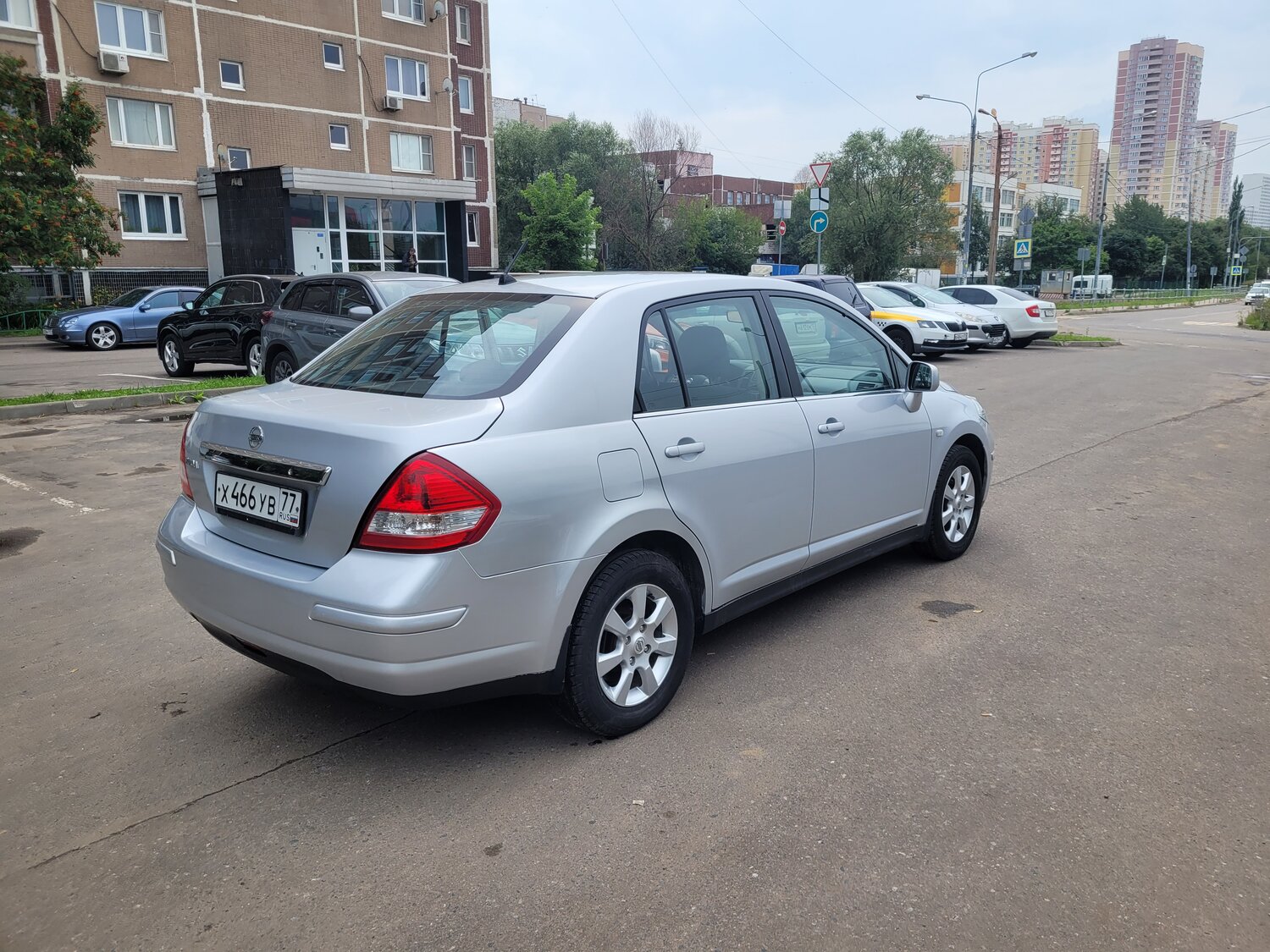 nissan tiida, ниссан тиида седан, nissan tiida 2010, nissan tiida седан, Nissan Tiida I
