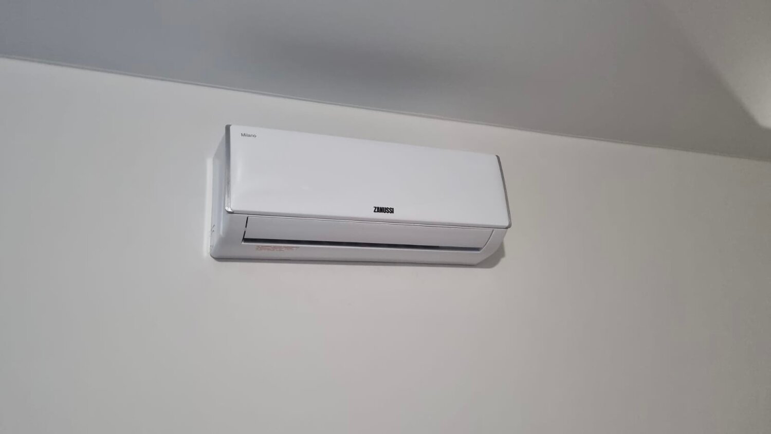 кондиционер, кондиционеры сплит системы, кондиционер haier as072mgera, установленный кондиционер, кондиционер gree