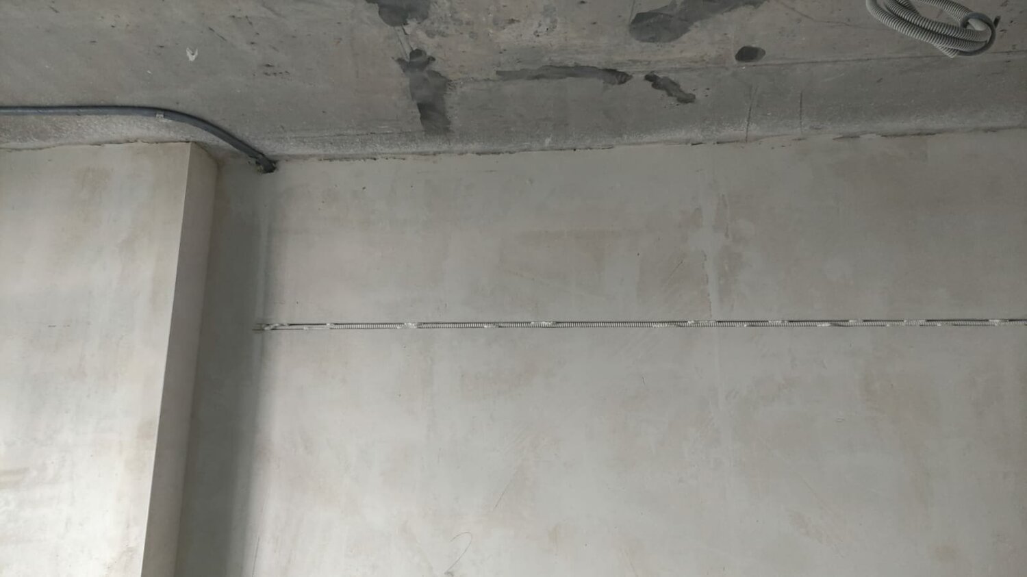 монтаж электропроводки, проводка в панельном доме, штроба, штробление стен, штроба под проводку