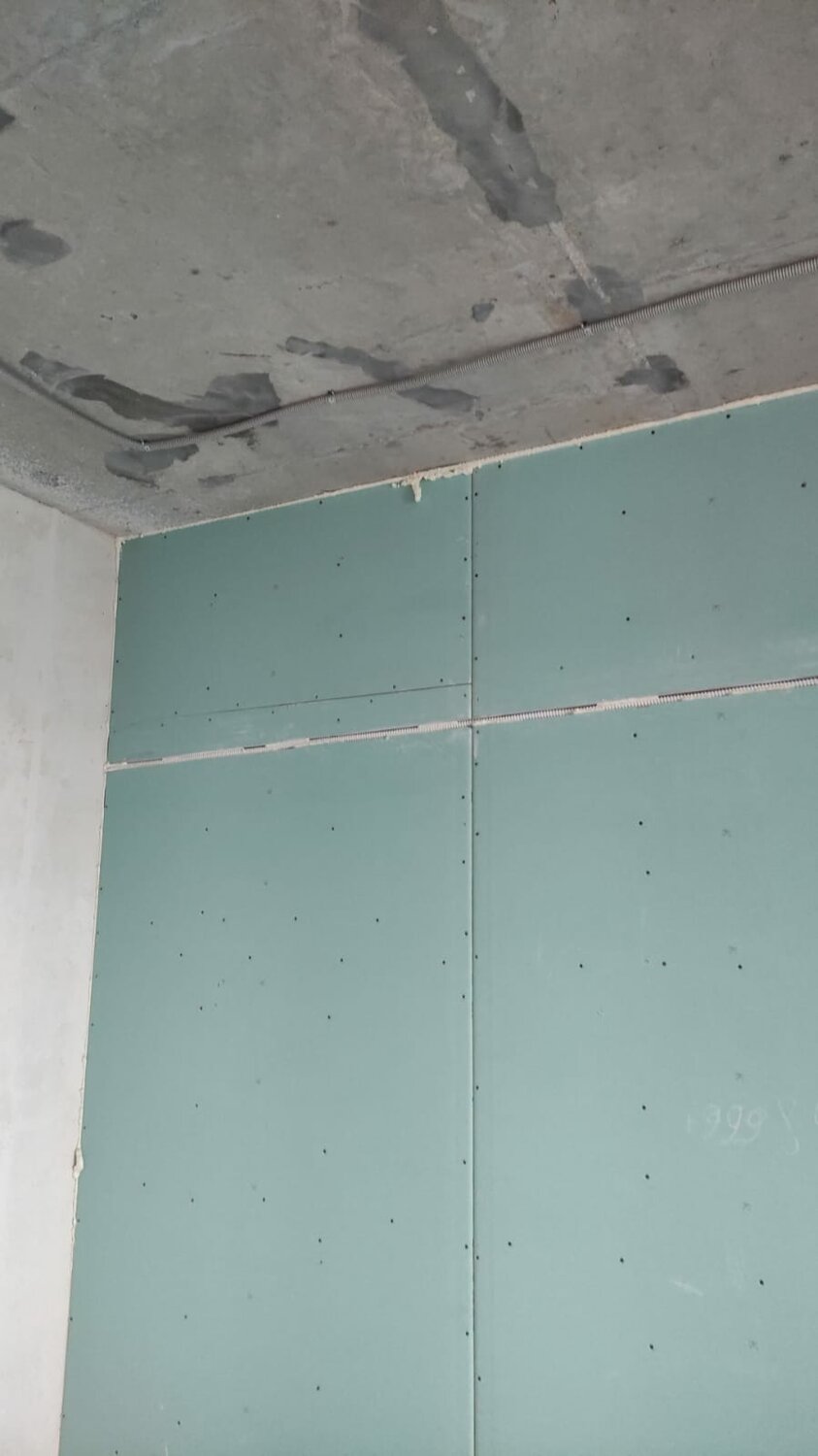 стена гипсокартон, отделка стен гипсокартоном, монтаж гипсокартона на стену, выравнивание стен гипсокартоном, обшивка стен гипсокартоном