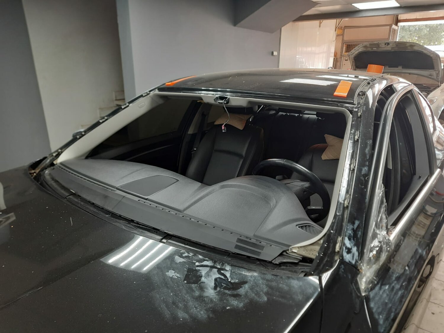 Замена лобового стекла в Москве - Замена автостекол - Ремонт авто: 120 ...