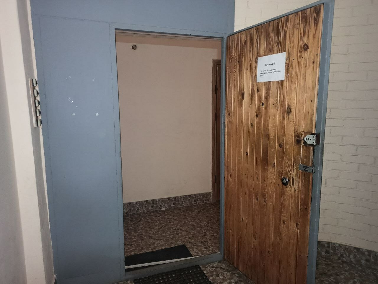дверь, дверь противопожарная, металлическая дверь, дверь противопожарная rei 60, интерьер