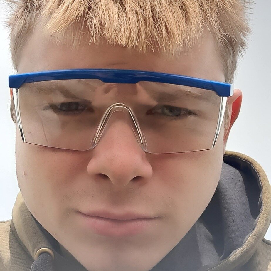 Лёша А.