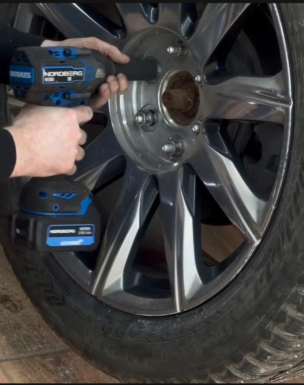 tianhu tools гайковерт аккумуляторный, гайковерт prostormer 21v, гайковерт, гайковерт xgude 3024c, гайковёрт аккумуляторный