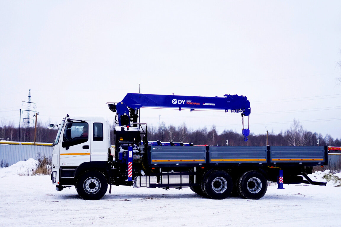 бортовой с кму, isuzu giga cyz52t с кму, кран манипулятор, хендай мега трак манипулятор, кран борт