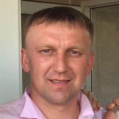 Денис Кириянов