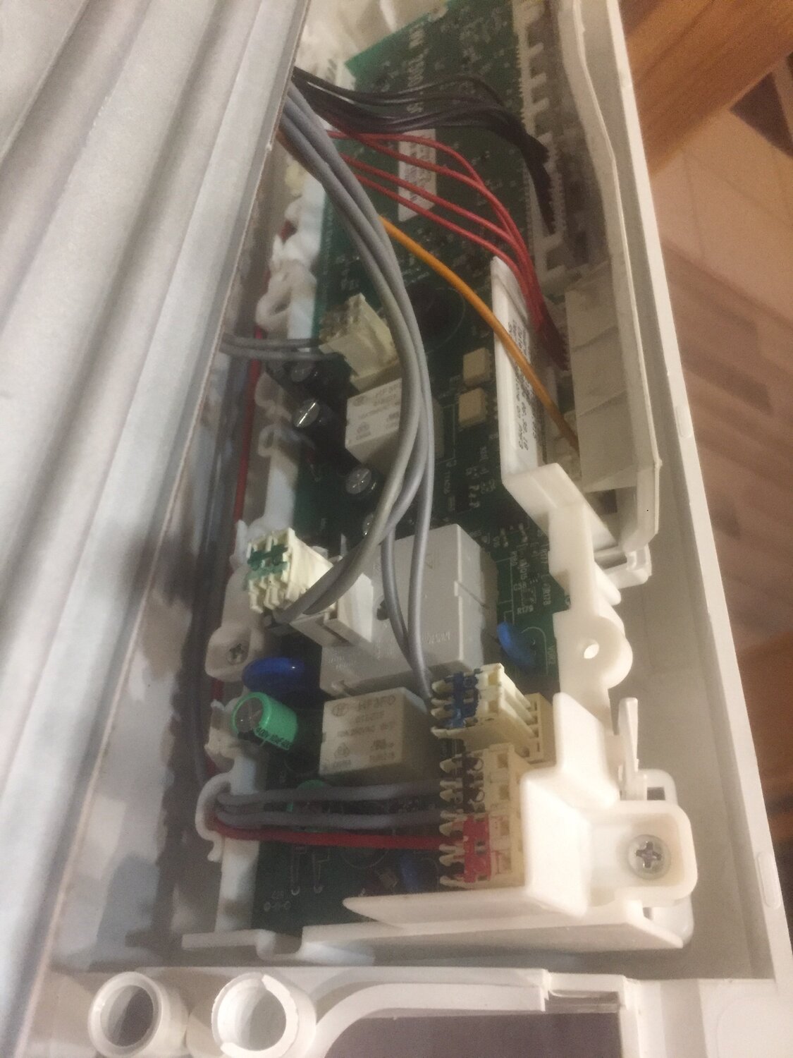 освежитель воздуха airwick, освежитель воздуха air wick, vaillant vuw int 242/2-3 r2 плата управления, плата автоматического освежителя воздуха, котел warmos 7.5 квт плата управления