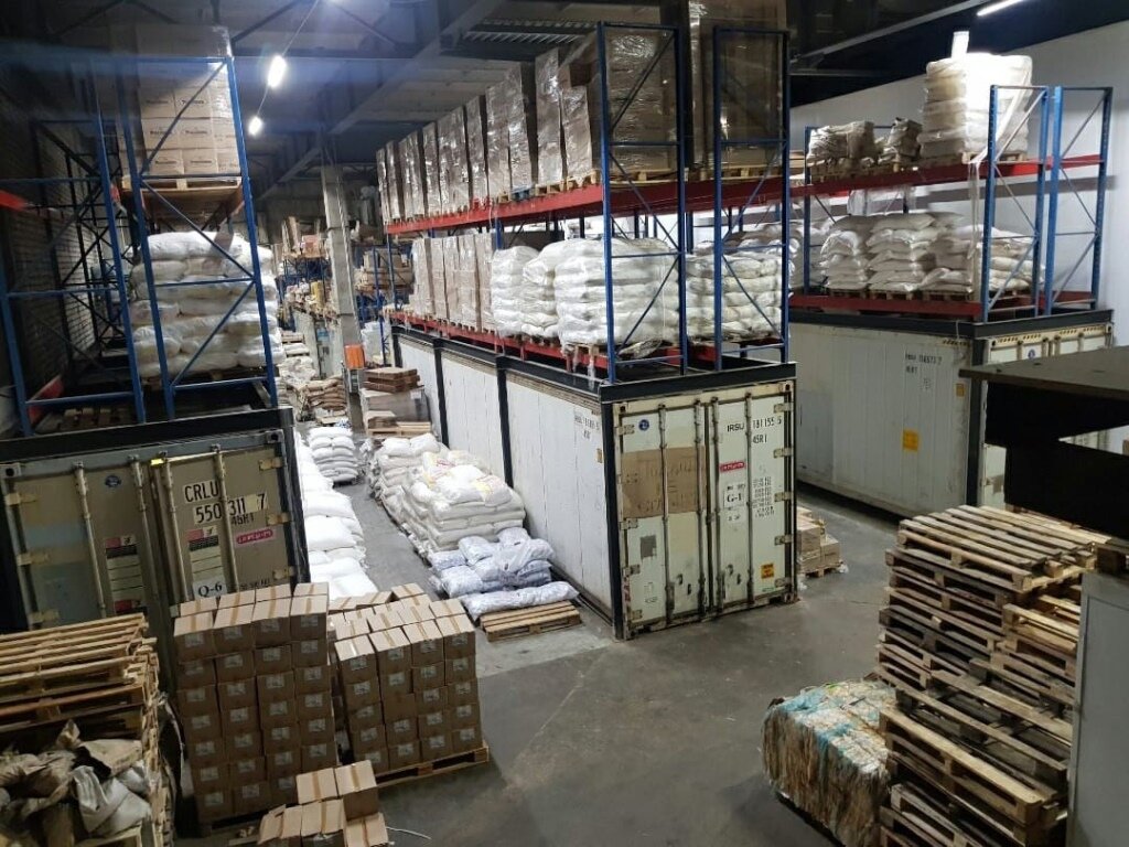 склад, кладовщик на складе, свободный склад, работа склад, склад оптовой торговли