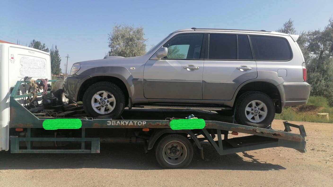 эвакуатор, toyota land cruiser prado на эвакуаторе, эвакуатор с лебедкой, ленд крузер на эвакуаторе, эвакуатор гигант