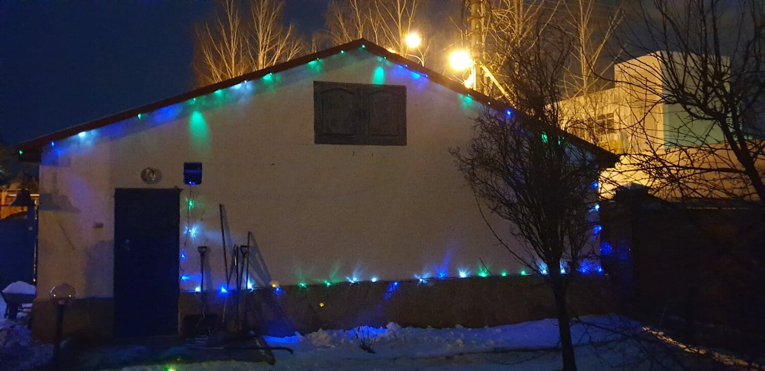 подсветка фасада, подсветка фасада здания, светильники для подсветки фасада, гирлянда бахрома уличная, архитектурная подсветка зданий