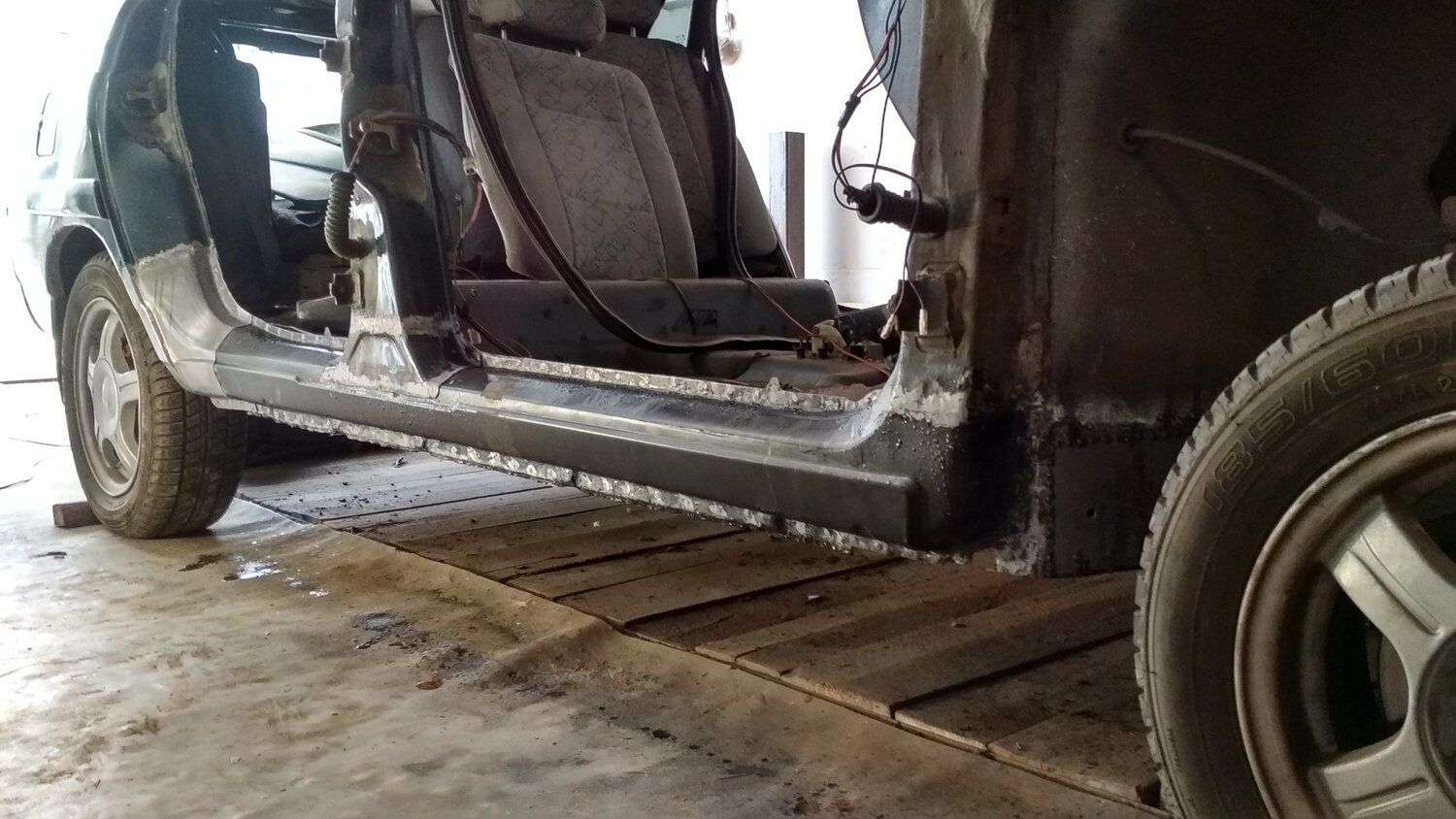 Кузовной ремонт авто в Старом Осколе: 105 мастеров кузовного ремонта