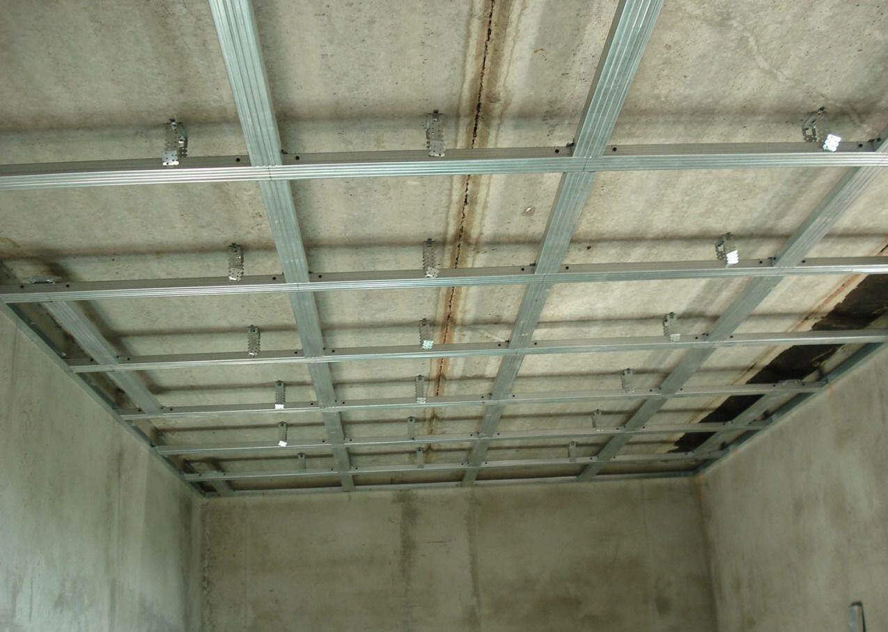 каркас для потолка из гипсокартона, двухуровневый каркас для гипсокартона, металлопрофиль для гкл каркас, каркас для гипсокартона на потолок, подвесной потолок гкл