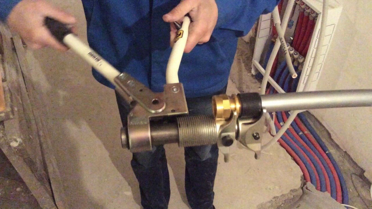 Пресс фитинги: обжимные металлопластиковые муфты для труб, инструмент для монтаж