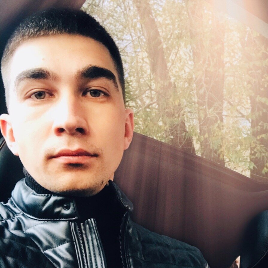 Алмаз М.