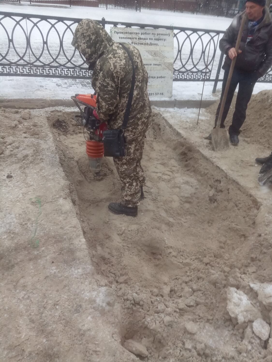 раскопки на затинной, раскопки, владивосток раскопки, раскопки беляны, в селе