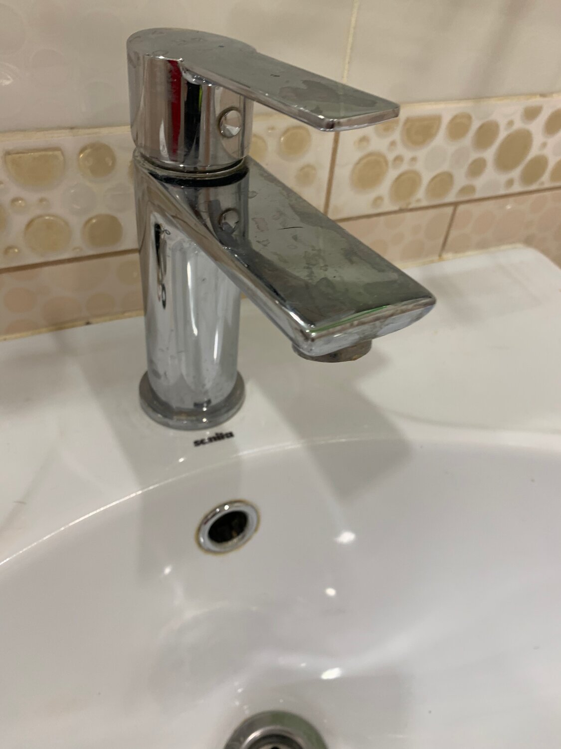 смеситель grohe eurosmart cosmopolitan 23327000 для раковины, смеситель для раковины, смеситель для умывальника, смеситель для раковины grohe bauedge 23758000, смеситель для раковины grohe eurosmart cosmopolitan 23325000