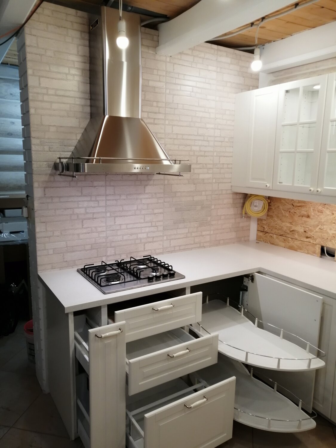 Установка вытяжки в кухню икеа - 80 фото