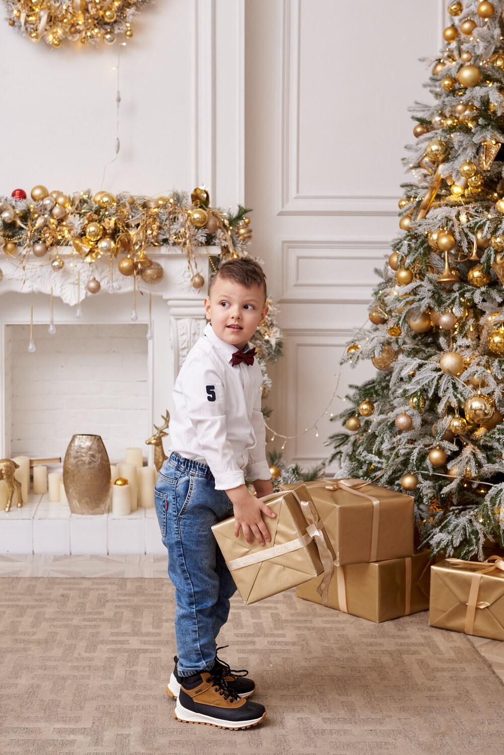 новогодние фотосессии, детская новогодняя фотосессия, новогодняя фотосессия в студии, семейная новогодняя фотосессия, новогодняя фотосессия backstage