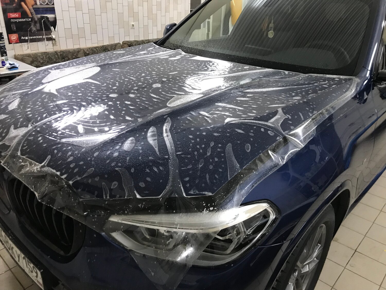 оклейка авто пленкой, виниловая антигравийная пленка, пленка на автомобиль, оклейка автомобиля, оклейка антигравийной пленкой