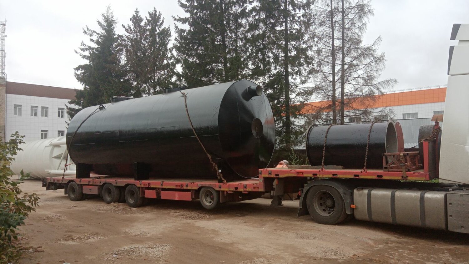 резервуар горизонтальный стальной ргс-200, резервуар горизонтальный стальной ргс-60, резервуар 30 м3, резервуар горизонтальный стальной, резервуар 5000 кубов резервуар
