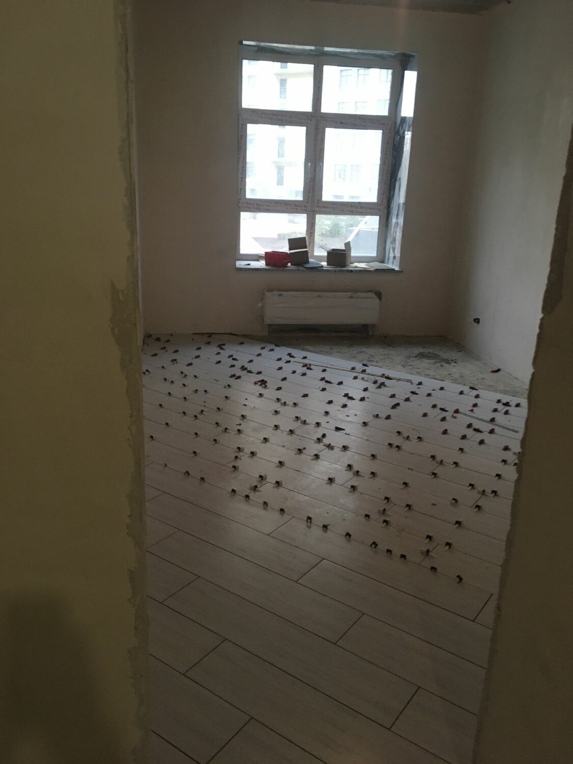 плитка на пол, укладка плитки на пол, укладка плитки, плитка в развода на пол, укладка кафель 2.5 кв.м