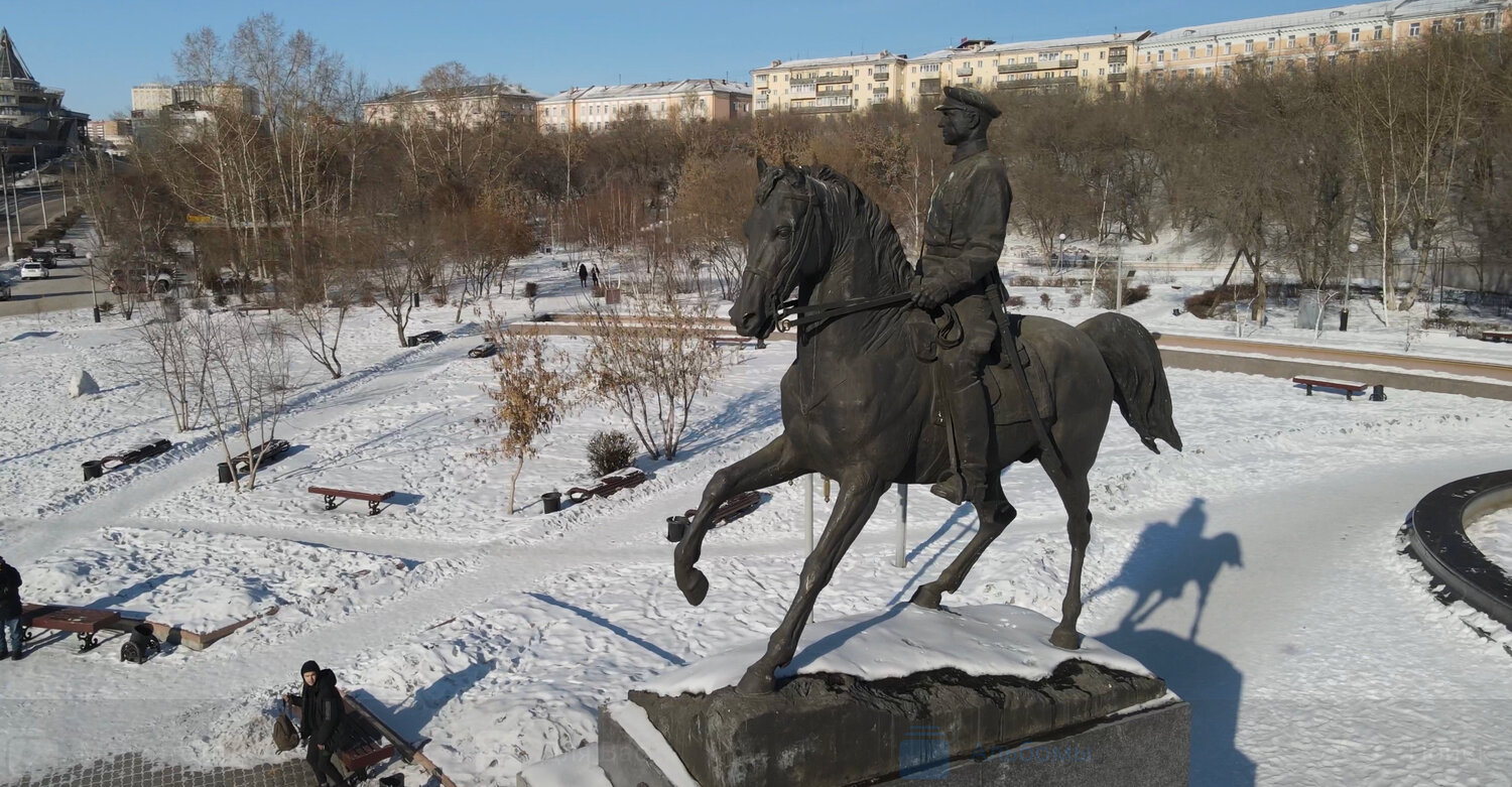 памятник аксинье и григорию в вешенской, памятник григорию мелехову, памятник казакам в волгограде, памятник м. а. шолохову на волжском бульваре в москве, памятник георгию жукову на манежной площади