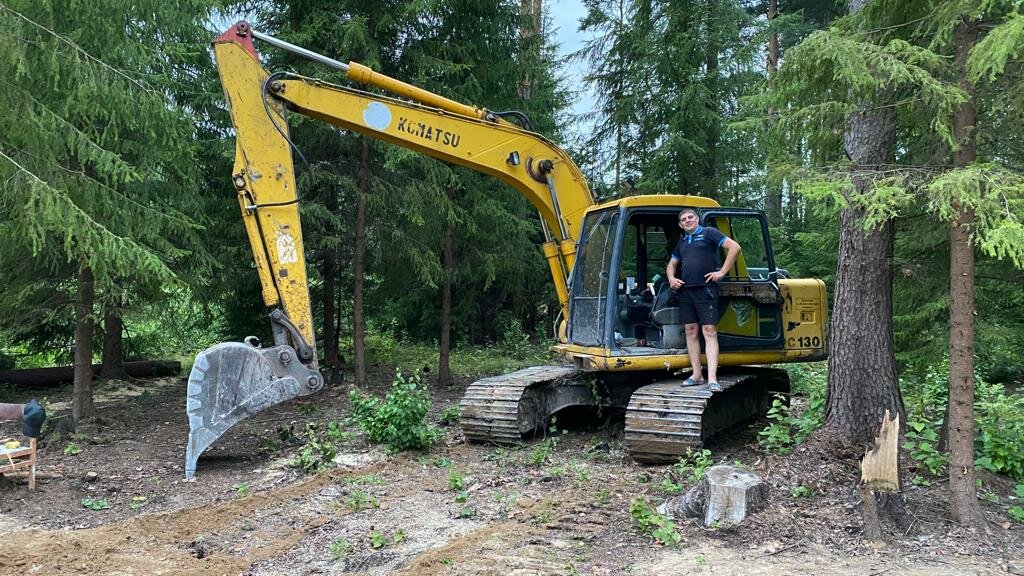 экскаватор хендай 260 2000 года, экскаватор jcb 220, гусеничный экскаватор hyundai r180lc-9s, экскаватора hyundai 220hx, экскаватор hyundai