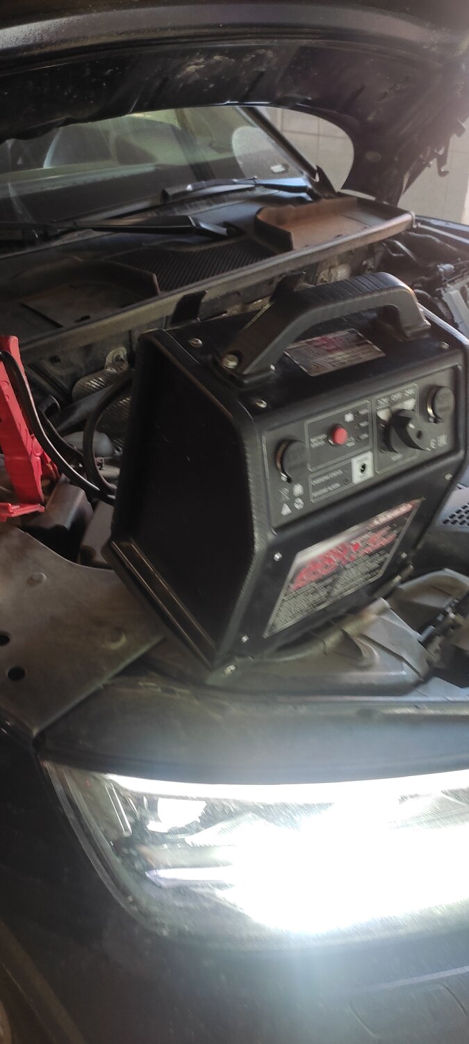 упор капота паджеро спорт 1, бампер силовой land rover discovery i, силовой бампер nissan pathfinder r51, pajero sport 3, мицубиси паджеро с квадратными фарами