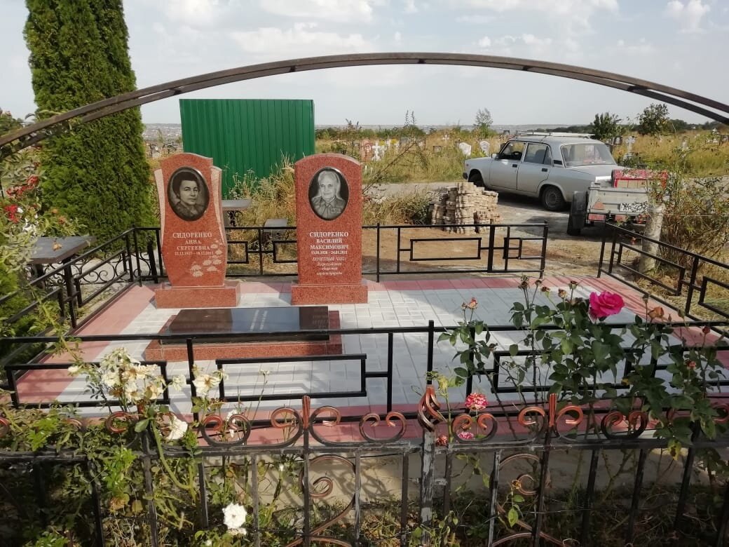 памятники и надгробия, памятники гранитные, памятники на могилу, памятники на могилу из гранита, крутые могилы