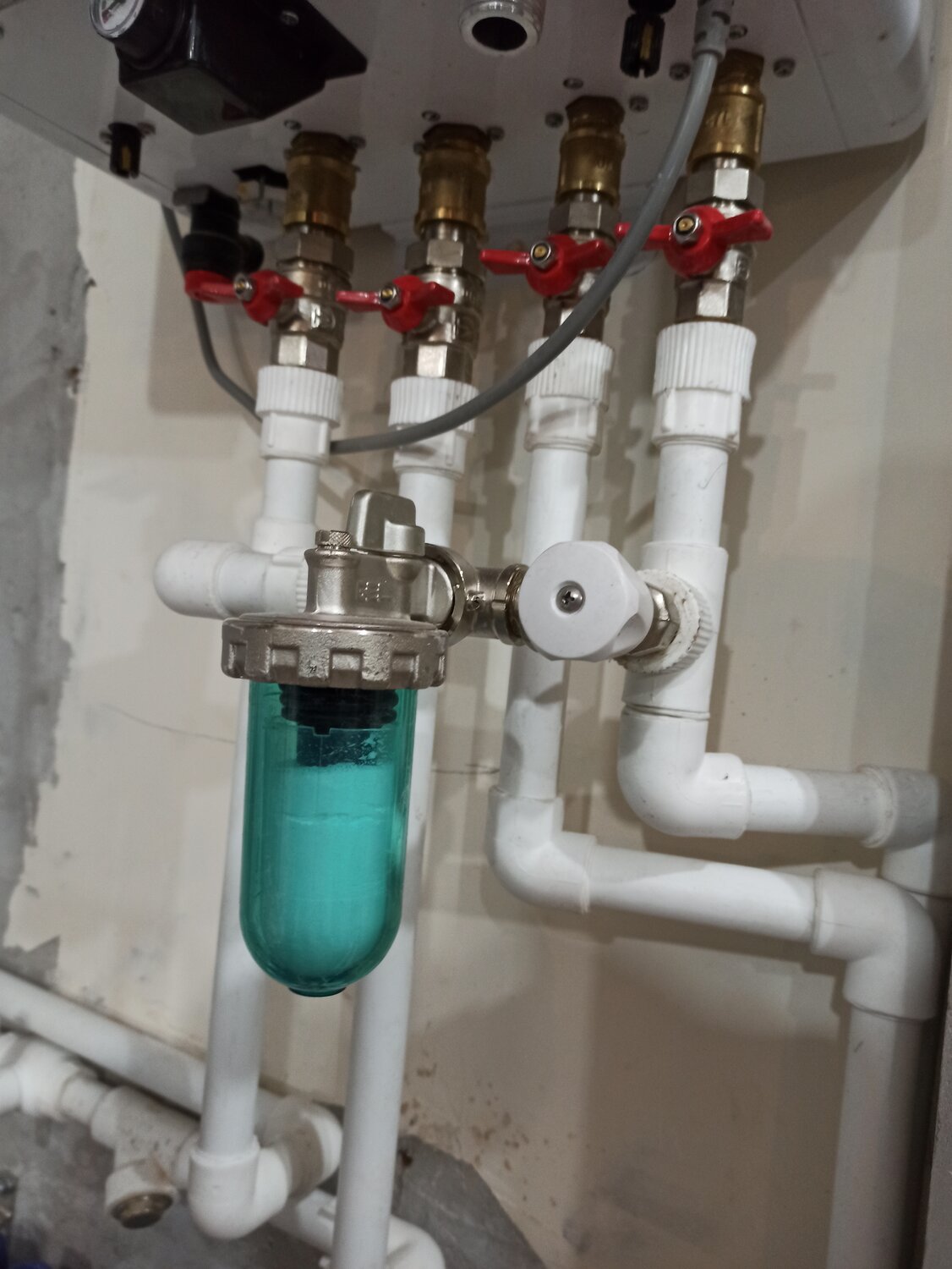 отопление водоснабжение, разводка воды, обвязка двухконтурного котла, разводка водоснабжения, монтаж водоснабжения