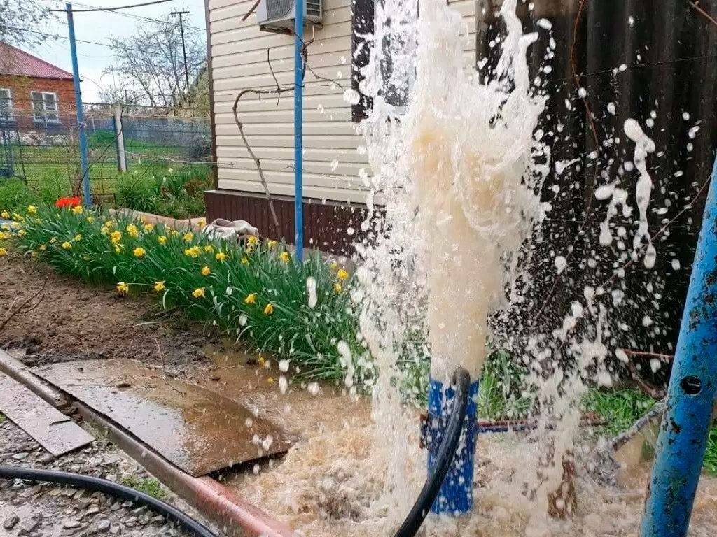 бурение скважин на воду, скважина на воду, продувка скважины, скважина, скважина для воды на даче