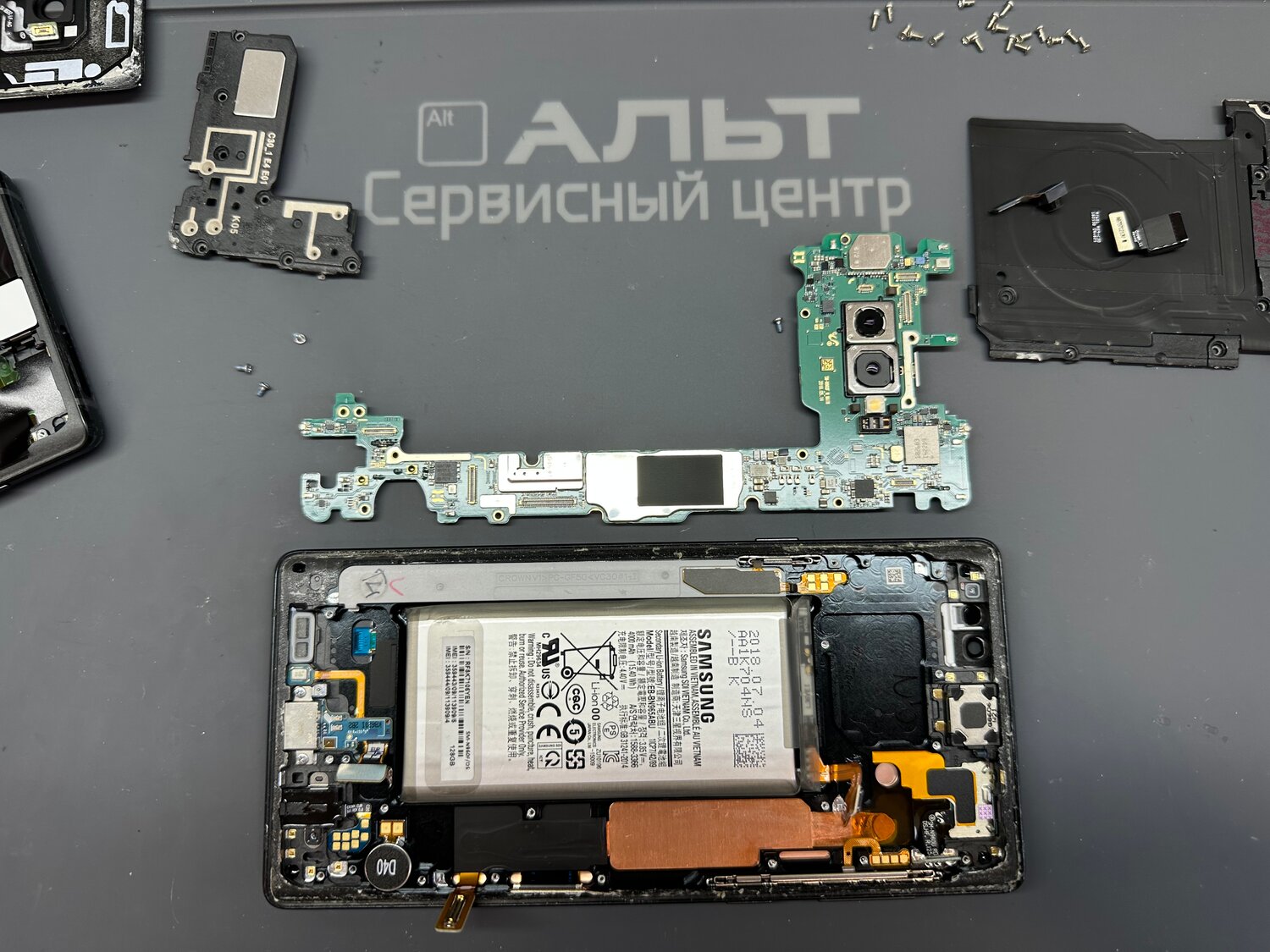 самсунг а8 разбор, galaxy s10 disassembly, samsung galaxy note 9 плата, samsung galaxy note 10 plus в разборе, разбираем самсунг а5 2016