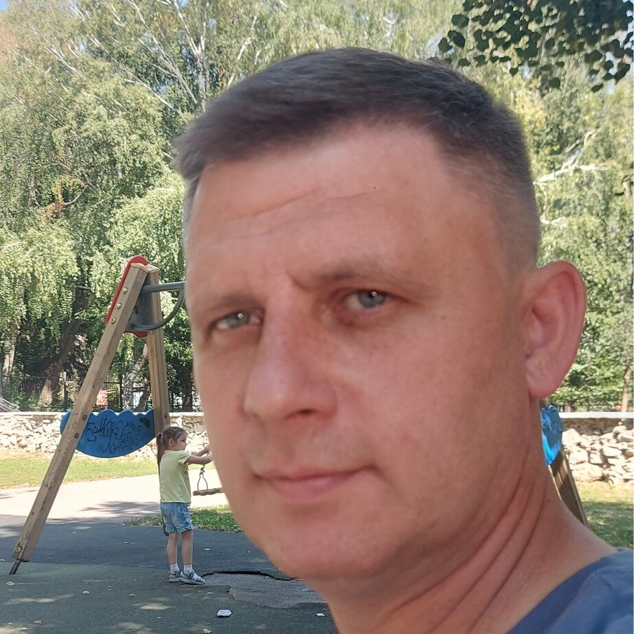 Олег Сокольников