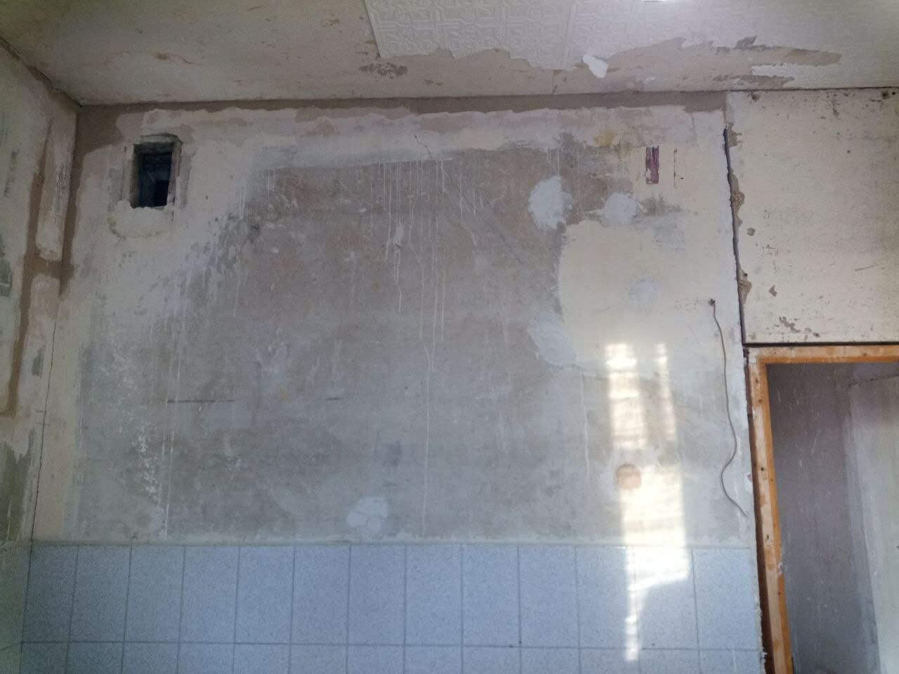 проводка в панельном доме, сантехкабина ii-49, в панельном доме, штукатурка стен, шпаклевка стен
