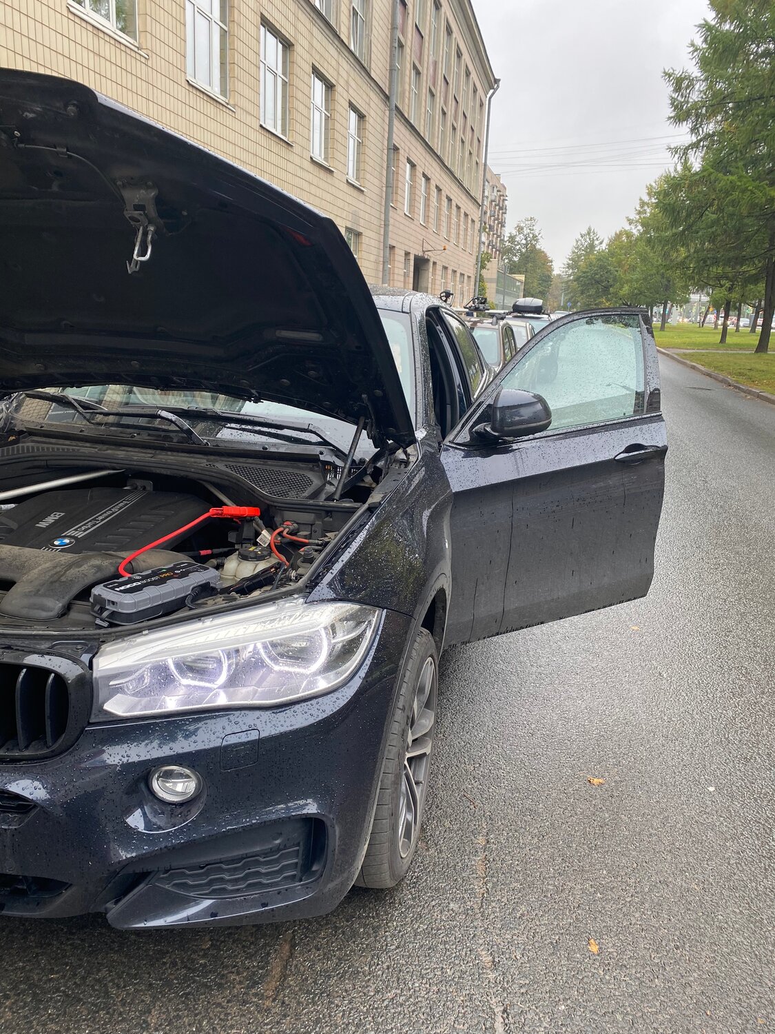 Замена аккумулятора на новый с выездом в Санкт-Петербурге - Помощь на ...