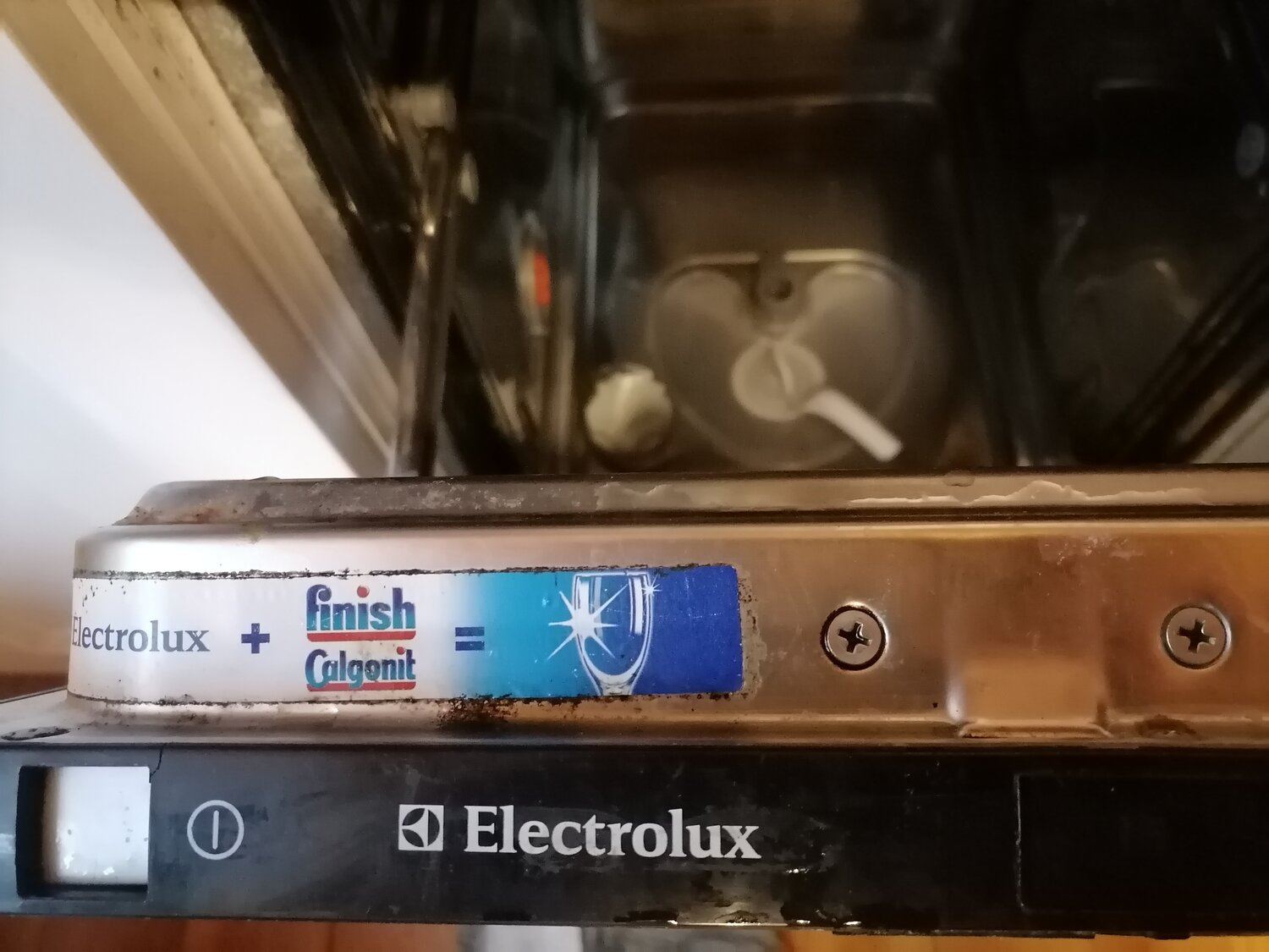 посудомоечная машина electrolux, встраиваемая посудомоечная машина electrolux, посудомойка electrolux, поломка посудомоечной машины электролюкс, посудомоечная машина electrolux esl 66010