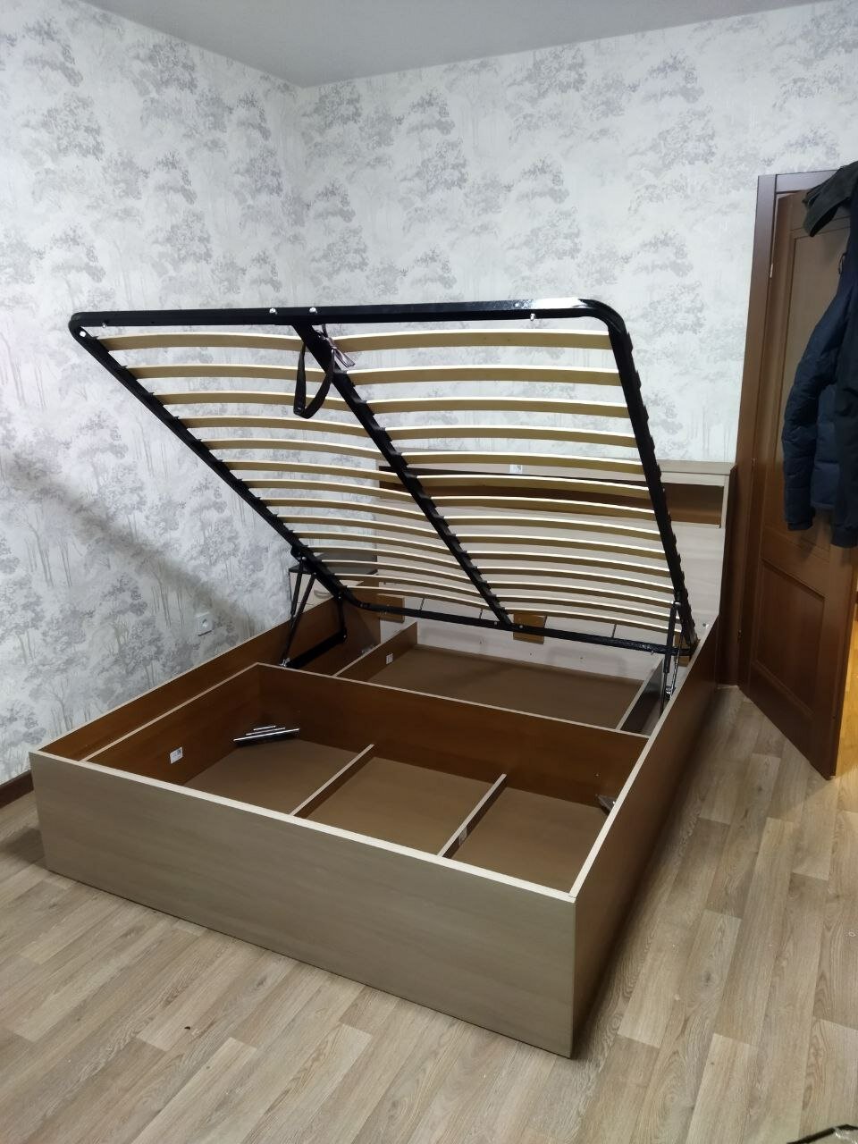 кровать с подъемным механизмом, подъемный механизм кровати, кровать линда с подъемным механизмом 160х200, кровати, кровать без изголовья с подъемным механизмом