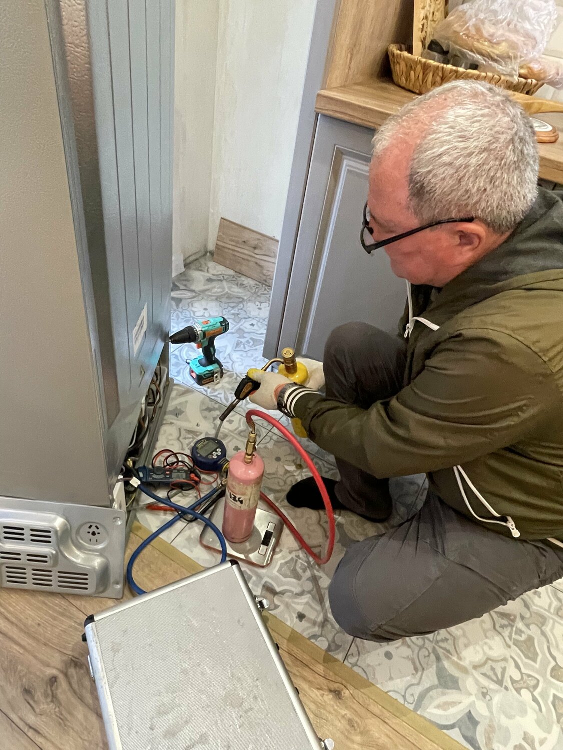 Андрей Кизин - Ремонт техники, Ремонт и установка холодильников ...