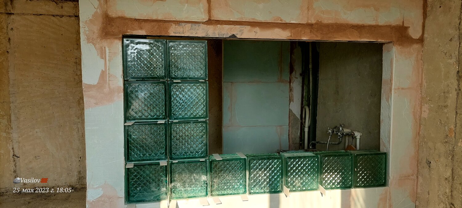 советские стеклоблоки, стеклоблоки ссср, стеклоблоки здания советские, солнечный собирающий стеклоблок для окон зданий, домов, окно из стеклоблоков