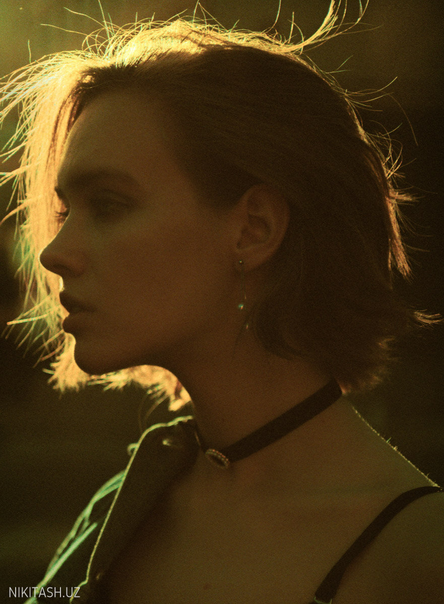 девушка, томми дорфман, женщина, дженьюари джонс, коллективный разум сериал