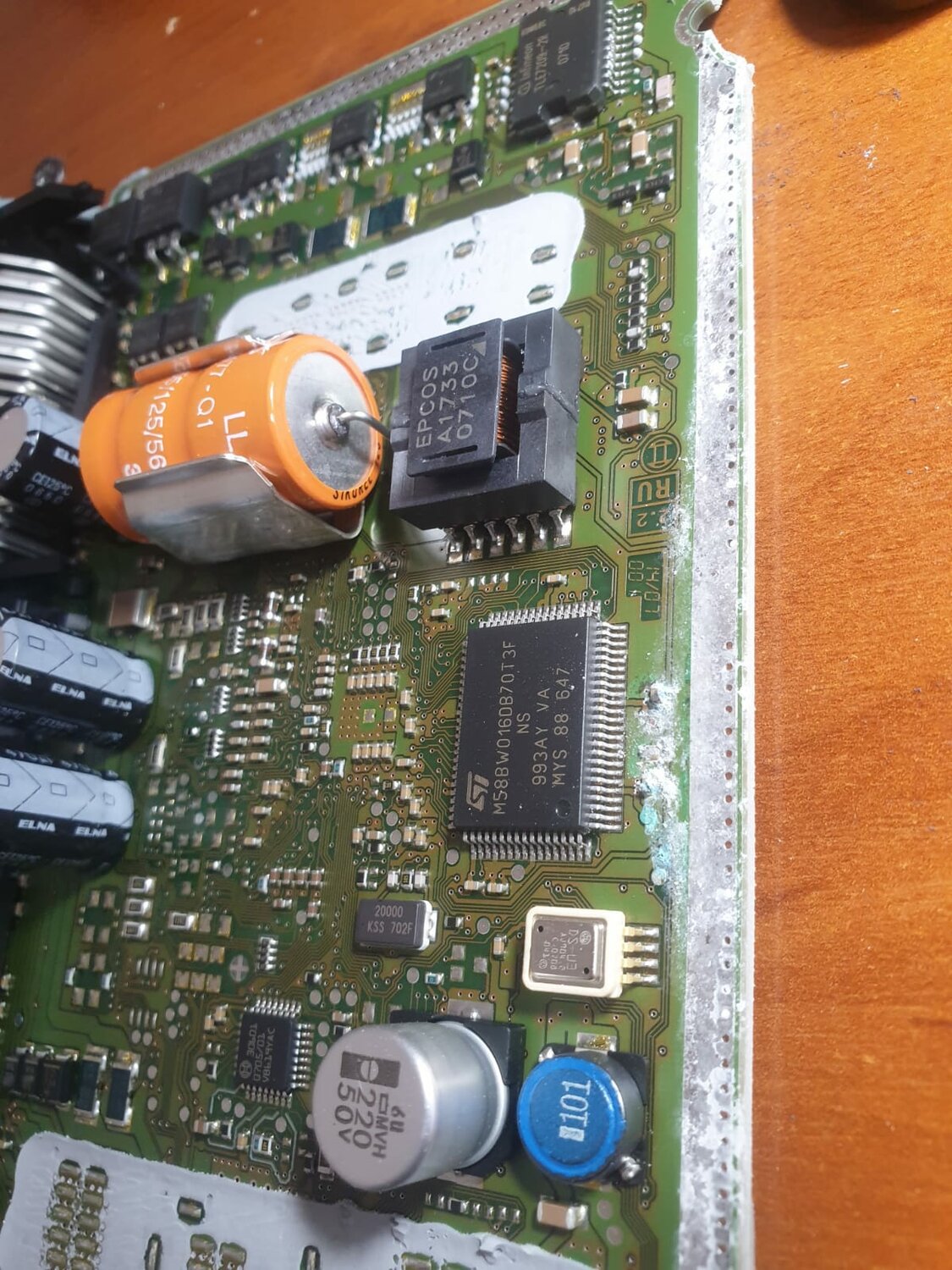 bosch med9.1.1, блок управления, ремонт эбу, edc15, mm iaw5nf eeprom