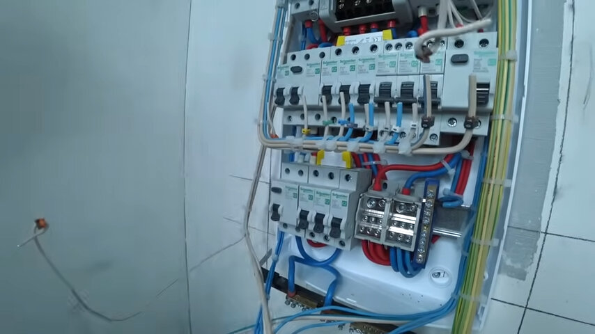 электрощит автоматов электрощит, сборка щитка электрического, монтаж щитка, сборка щитка, сборка электрощита для частного дома