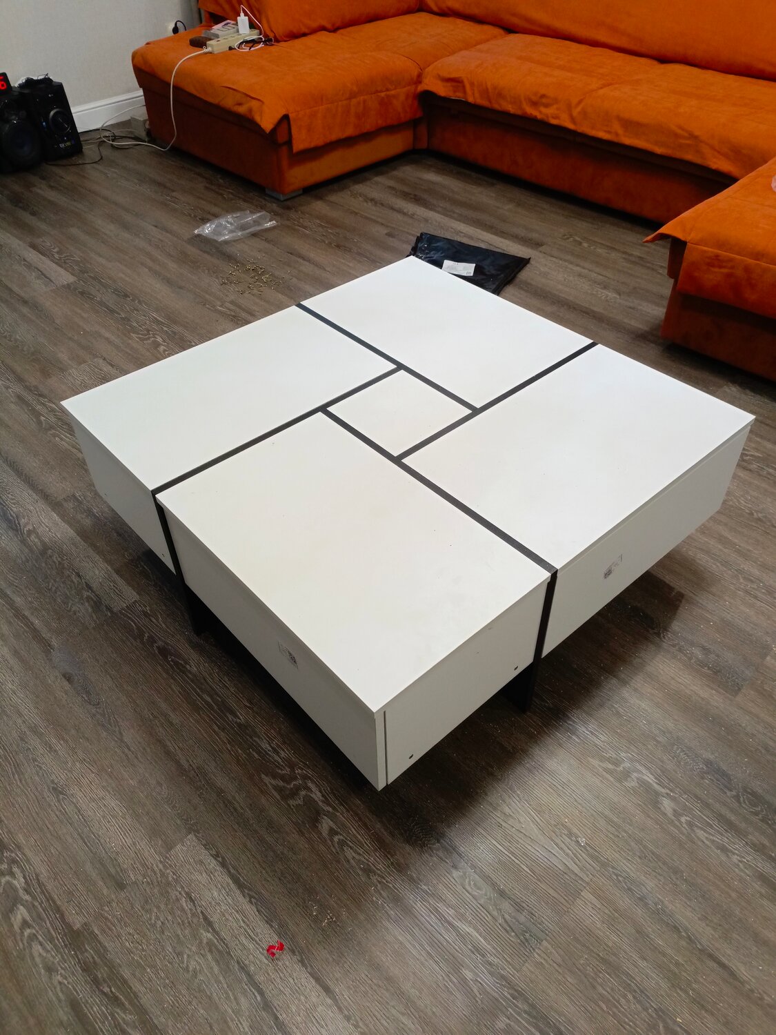 журнальный стол mk-5804-wt, журнальные столики, стол журнальный мк 5804-wt, белый журнальный столик, современные журнальные столики