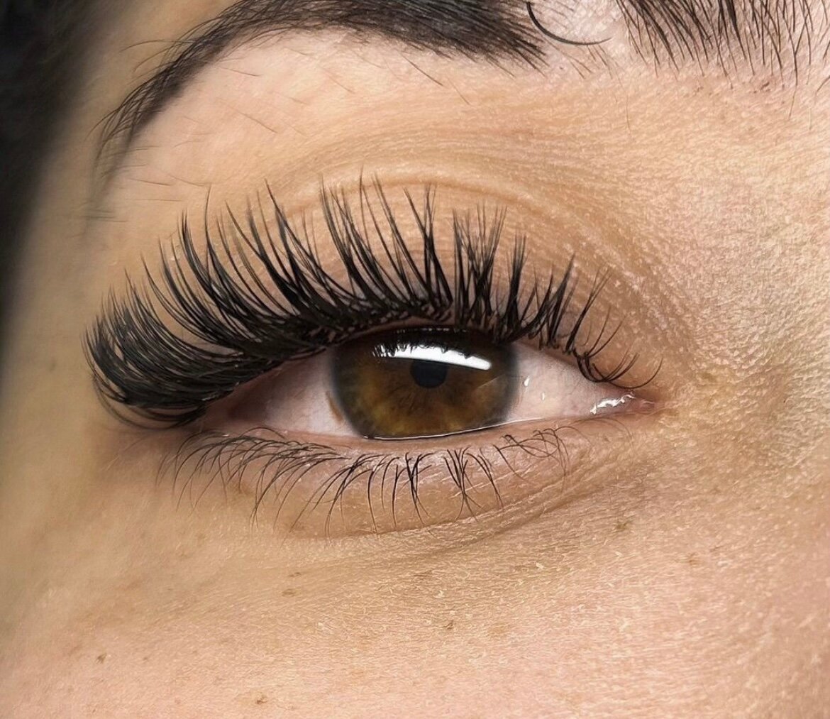 2 д мокрый эффект ресниц, эффект нарощенных ресниц, наращивание ресниц, классика нарощенные ресницы, нарощенные ресниц