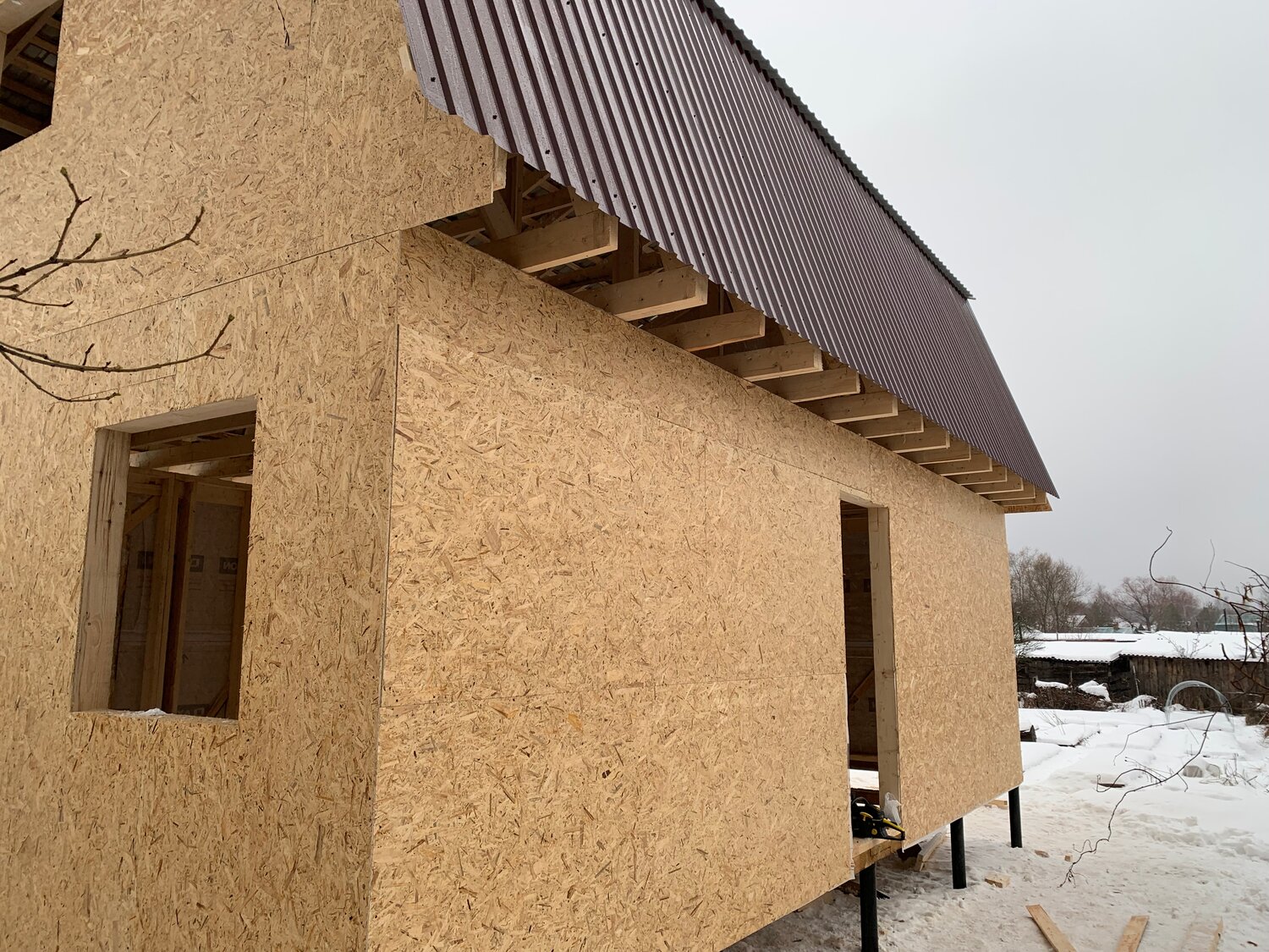 домик осб, дома из сип панелей, строительство дома из сип панелей, дачный дом обшитый осп, дачный домик обшитый осп 3