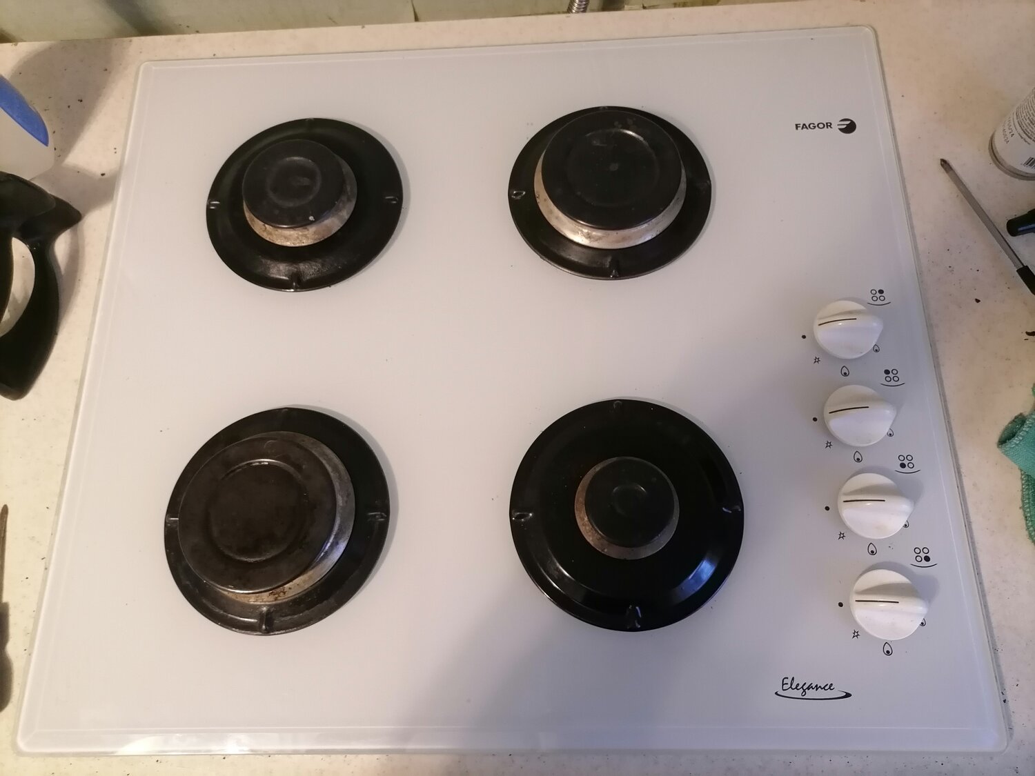 газовая варочная панель, варочные панели exiteq exh-307, варочная панель, разбираем газовую варочную панель гефест, панель газовая