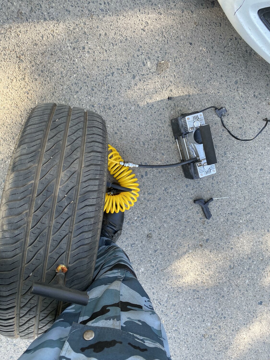 tire inflator компрессор, автомобильный компрессор для подкачки шин, компрессор для колес, насос для шин, компрессор для автомобиля