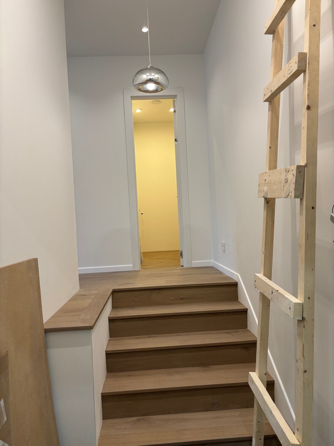 лестница дизайн, лестница с кладовкой, лестница с, лестница отделка, лестница ступеньки