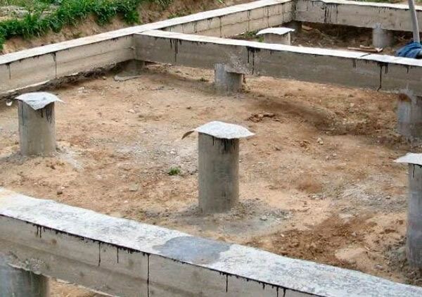 свайно-ростверковый фундамент тисэ, свайно ростверковый монолитный фундамент, свайно ростверковый фундамент, ленточный свайно ростверковый фундамент, монолитный столбчатый фундамент